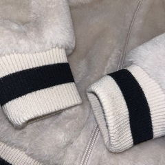 ちびRady フードロゴ ふわふわジャンパーの画像