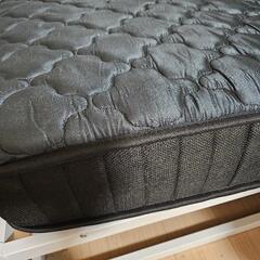 ダブルベッドフルセットの画像