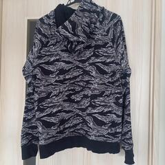 UNDER ARMOUR　Mサイズ　裏起毛の画像