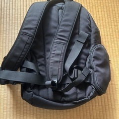 メンズ新品大容量黒リュック！収納いっぱいの画像