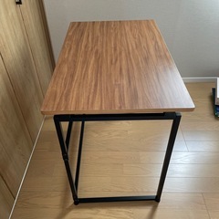 机の画像