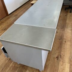 オフィルデスク（大）の画像