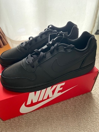 NIKE スニーカー