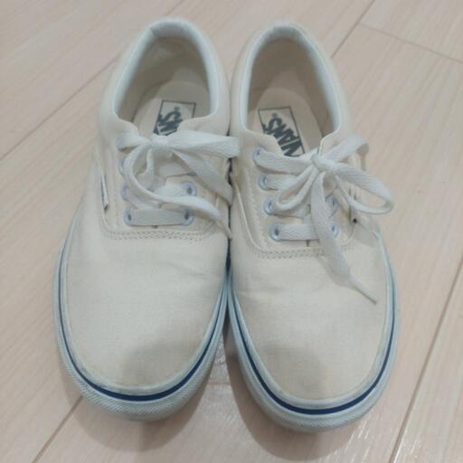 VANS　２３センチスニーカー