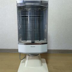 カーボンヒーター　電気ストーブ