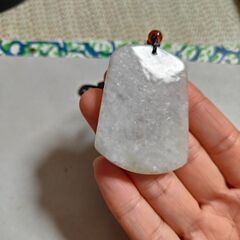天然翡翠の画像