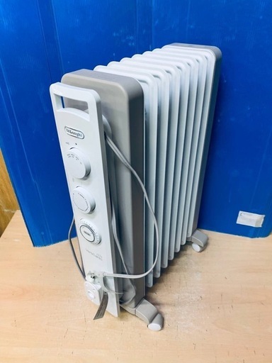 ♦️ デロンギオイルヒーター  RHJ21F0812-WH