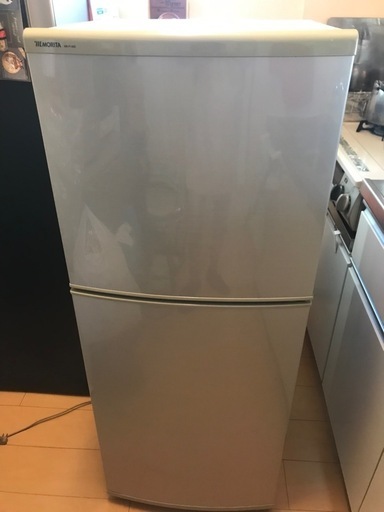今月末まで! 　ユーイング MR-F140D　冷凍冷蔵庫 140L