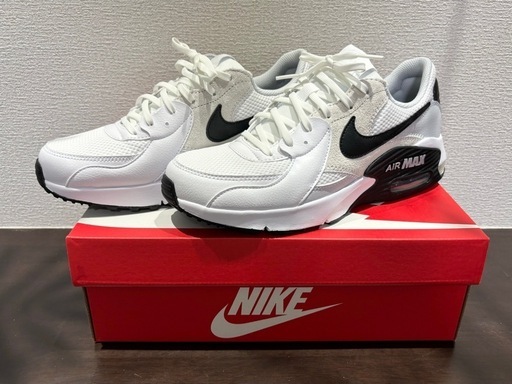 NIKE エアマックスエクシー　ホワイト×ブラック　26.5cm  新品未使用