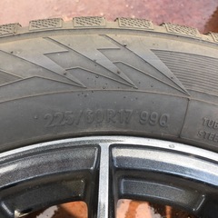 アルファード　17インチ　スタッドレスの画像