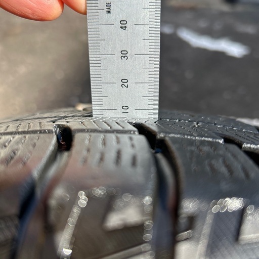 ハスラー　スタッドレスタイヤ&ホイールセット