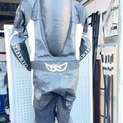 ベリックレーシングスーツ革ツナギLサイズBERIK の画像
