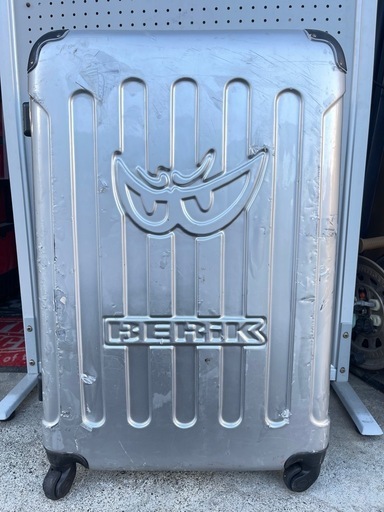 ベリックキャリーケーススーツケースBERIK