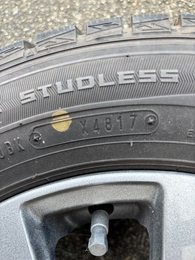 155/70R13スタッドレス、ホイール4本