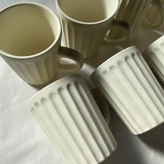 リブデザインのマグカップ 8個セット【美品】の画像