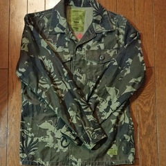 XLARGE 迷彩柄　ミリタリージャッケット　