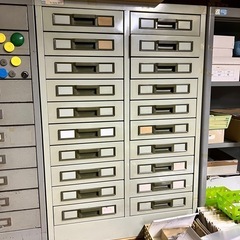 【決まりました】事務用品　オフィス棚