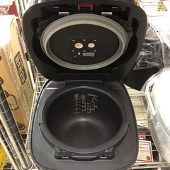 TIGER タイガー 圧力IH炊飯ジャー JPB-H102 アーバンブラック 2017年製 5.5合炊き 炊飯器IH 圧力 炊飯ジャー 家電の画像