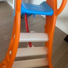 キッズ滑り台の画像