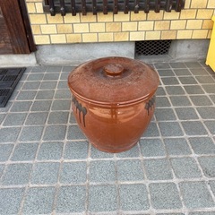 漬け物樽？壺？瓶？