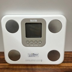 ☆値下げ☆O2412-257 タニタ 体重計 通電確認済み 20...