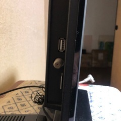 16インチDVDプレーヤー内蔵テレビの画像