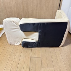 ニトリ ゲーミング座椅子2ベロア(BE)の画像