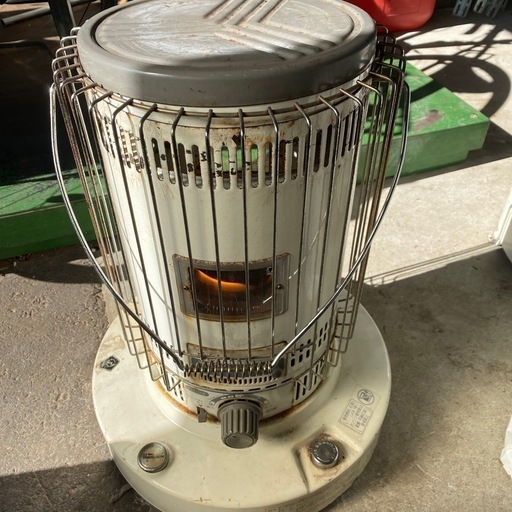 トヨトミ　石油ストーブ　KSA-120 B