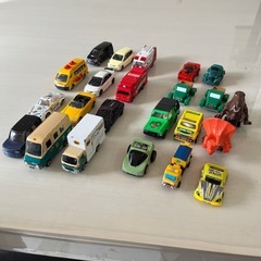 ミニカー23個(クロネコヤマト含む)