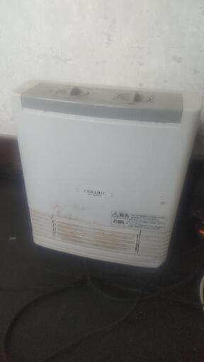 ファンヒーター