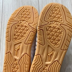 ミズノ　フットサルシューズの画像
