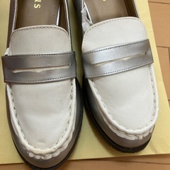 未着用　24センチレディース靴二足まとめての画像