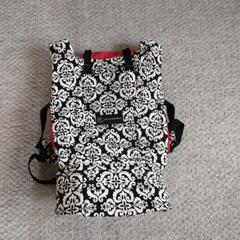 抱っこひもの画像