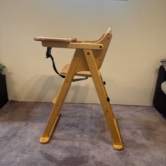 ベビーチェアの画像