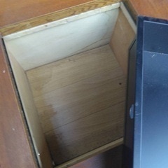 囲炉裏（いろり）テーブルの画像
