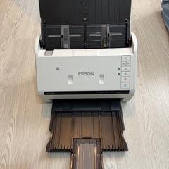 中古品　EPSON エプソン DS-570W スキャン枚数277枚 スキャナー シートフィードスキャナー Wi-Fiの画像
