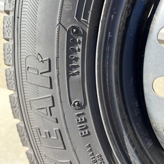 値下げしました】軽自動車 145/80R13 タイヤ1シーズン 使用 スタッドレス