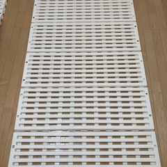 【取引中②】プラスチックすのこベッド