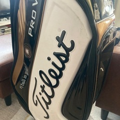 Titleistキャディバッグ