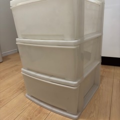 3段衣装ケース