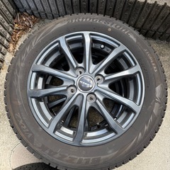 スタッドレスタイヤ　155/65R14