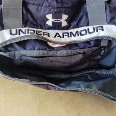 アンダーアーマーボストンバッグの画像