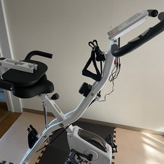 サイクリングマシーン