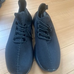 新品🎄30〜３１センチメッシュスニーカー　黒　軽量