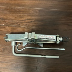 軽自動車用折りたたみジャッキ