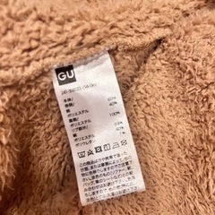 GU 裏ボアパーカーの画像