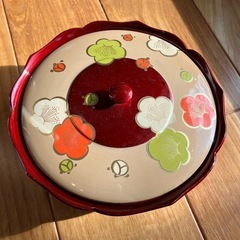 昭和レトロな器　縁が花びら形