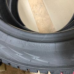 新品未使用　2024年製 TOYO TIRES 235/55R18 100H OBSERVE GSi-6 トーヨー オブザーブ ジーエスアイ スタッドレス 冬タイヤ 雪 4本セットの画像
