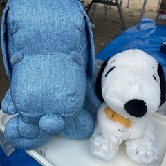 SNOOPYぬいぐるみの画像