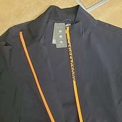 新品､未使用、ウインドブレーカーの画像